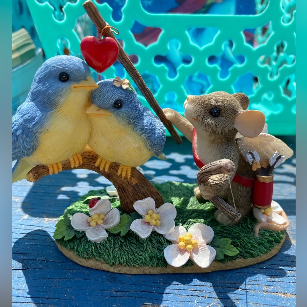 Love birds charming tails figurine